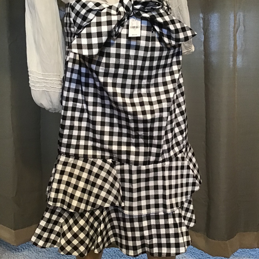 New Black and White checkered skirt